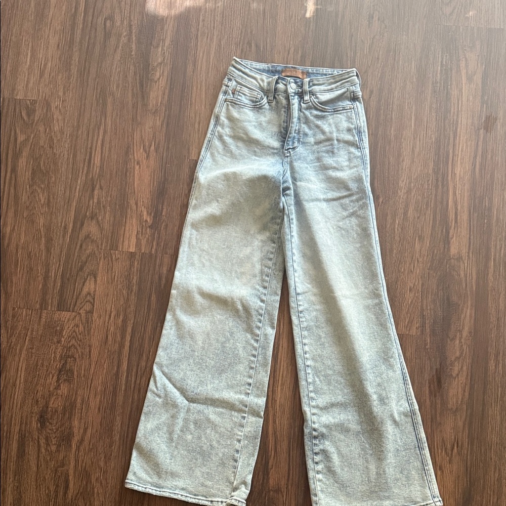 Judy Blue Light Wash Flare Jeans